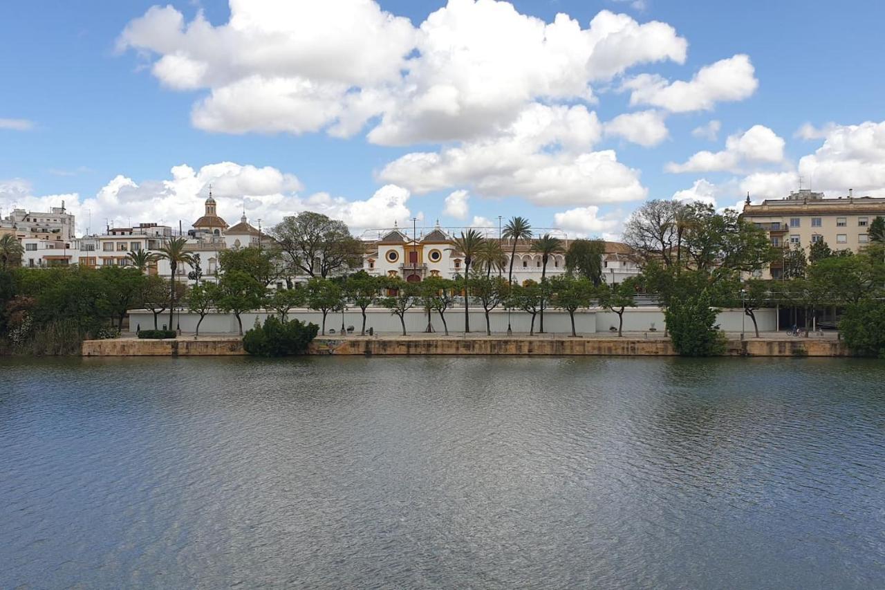 Mara Arenal Sevilla ภายนอก รูปภาพ
